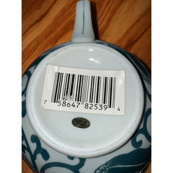 Vintage Porcelain Teapot With Floral Green & White Pattern Elegant Curved Handle - Picture 13 of 13